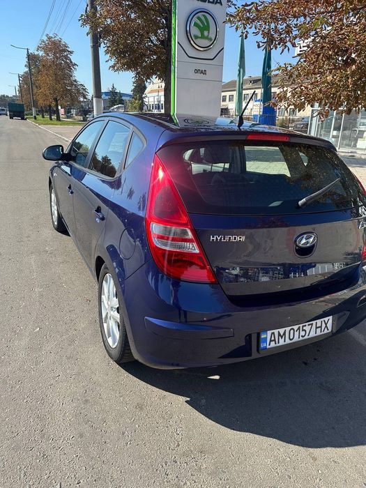 Hyundai i30 1.6 бенз