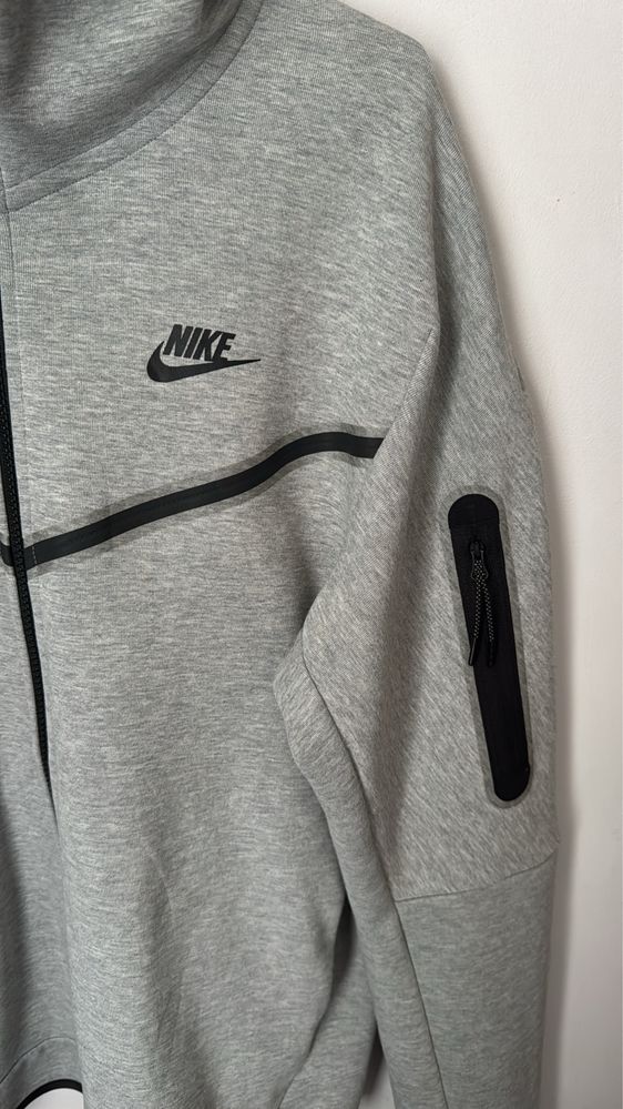 Зіп худі Nike Tech Fleece M