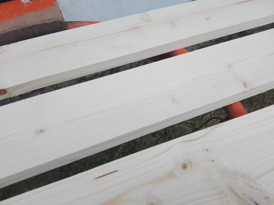 Nowa Deska tarasowa, świerk