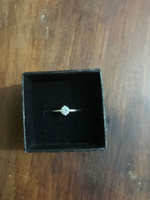 Anel solitário em prata