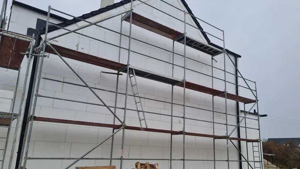 Wynajem rusztowanie elewacyjne PLETTAC