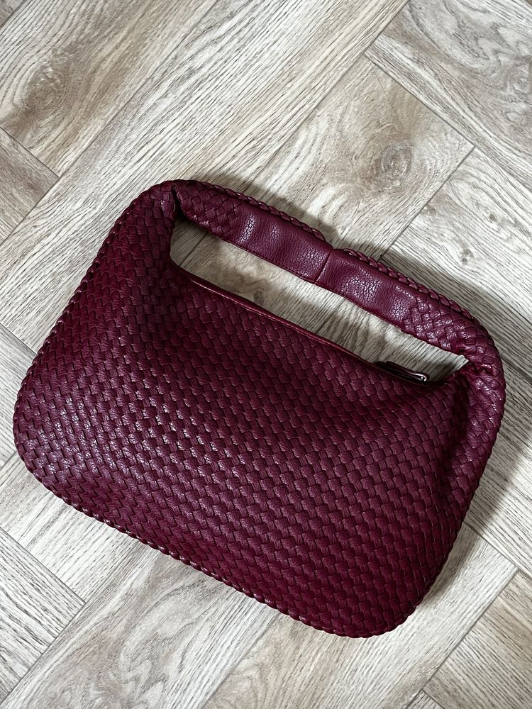 Torebka pleciona hobo bag bordowa duza L na ramię