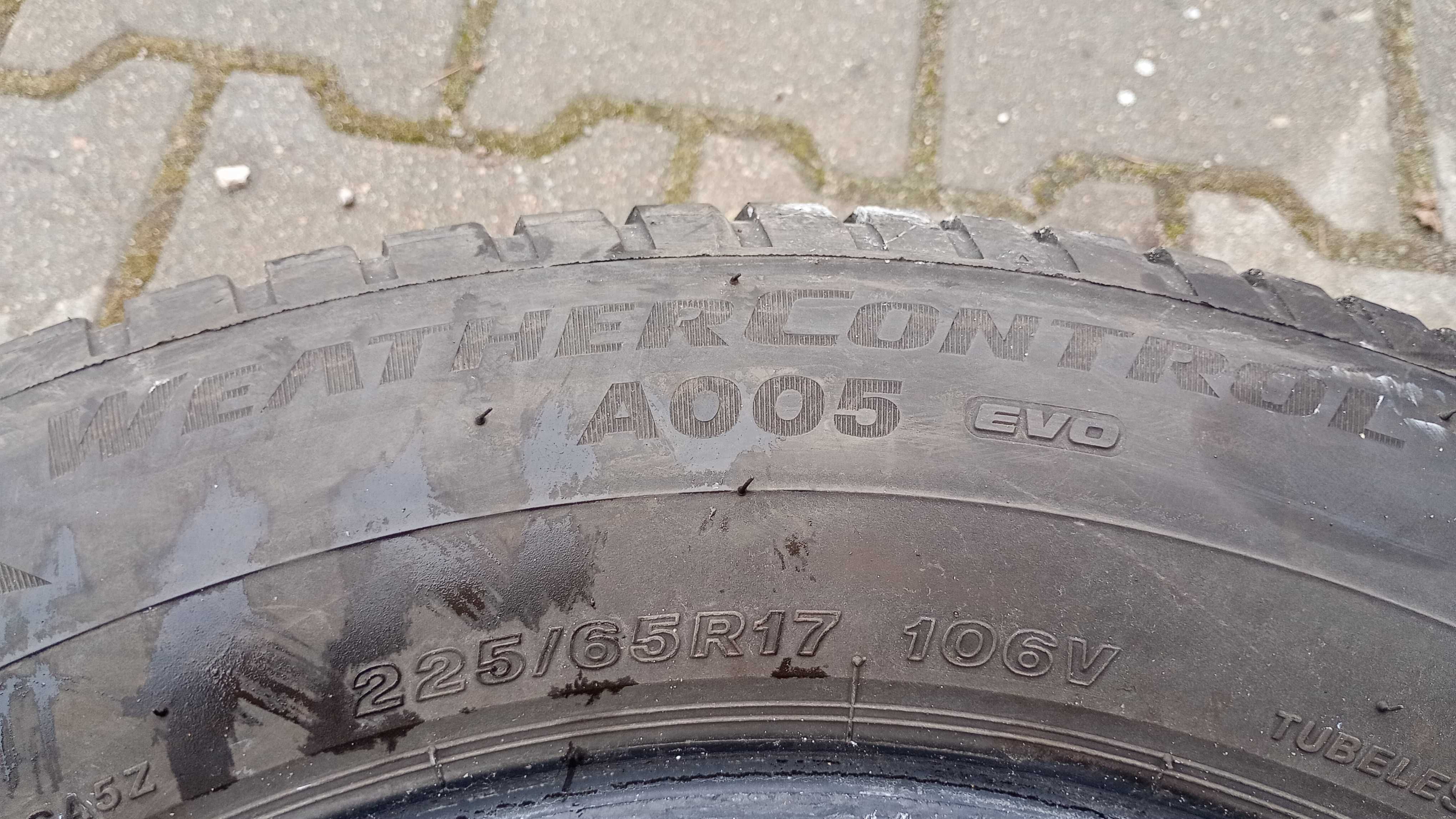 1x 225/65R17 Bridgestone WeatherControl A005 Całoroczna Używana FV Sdl