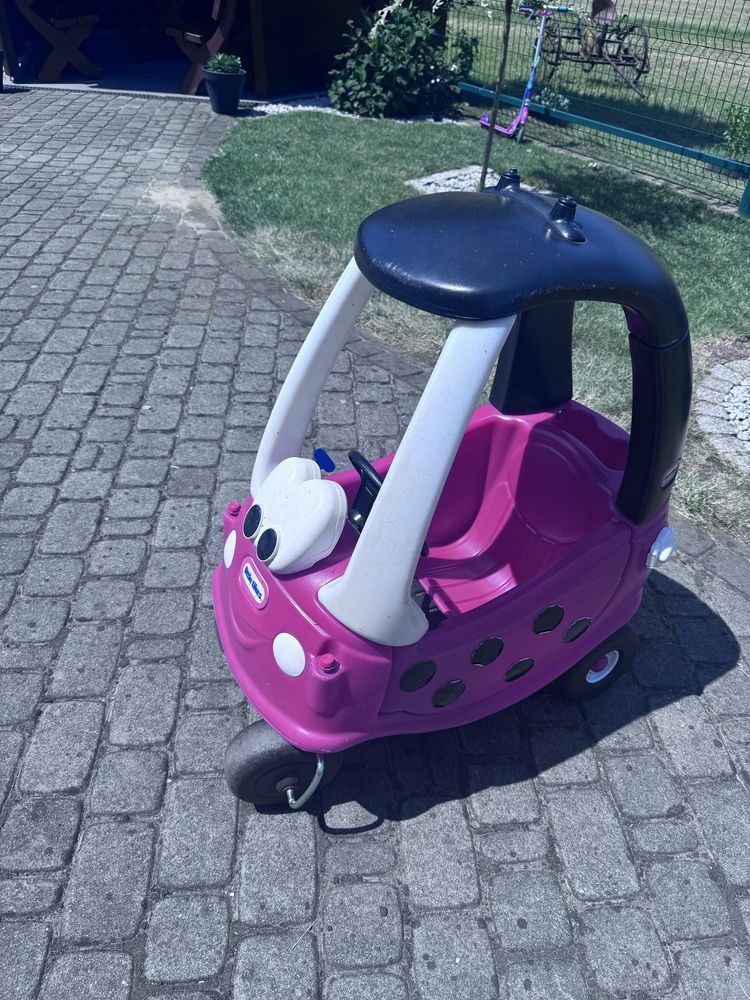 Jeździk autko little tikes biedronka