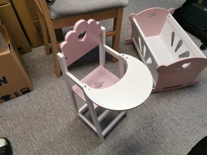 Zestaw drewnianych zabawek dla lalek - kołyska+ krzesełko