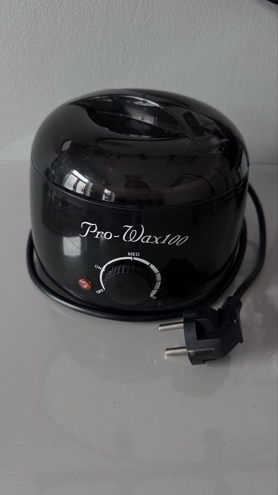 Podgrzewacz do wosku