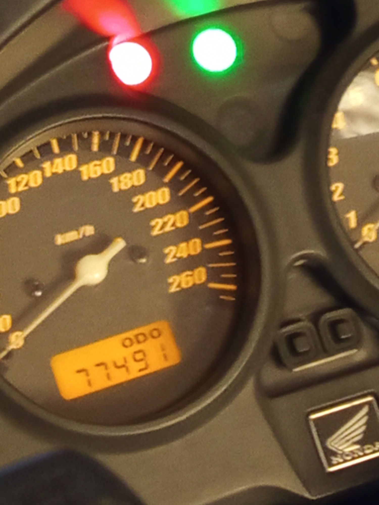 Mota CBF 1000 como  nova