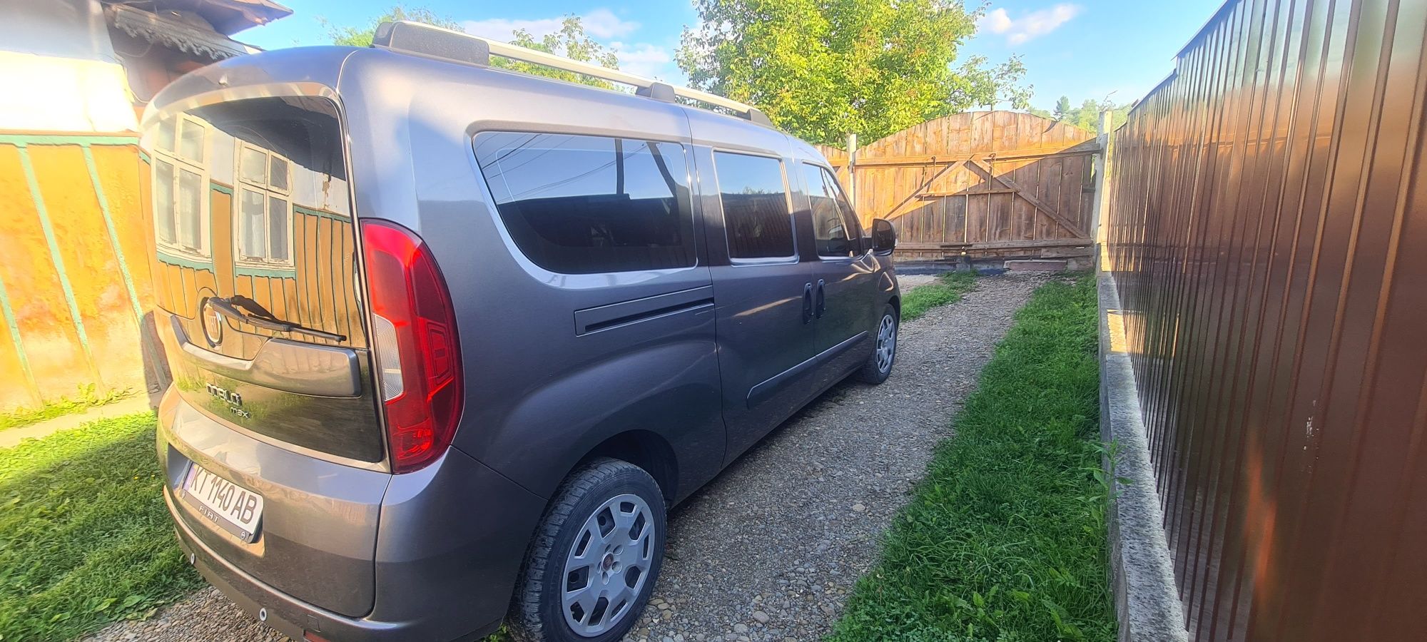 fiat DOBLO MAXI власник