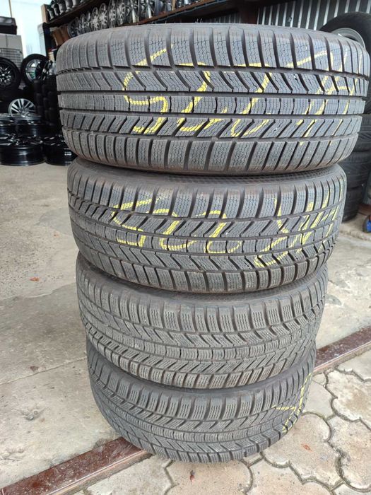 Продам Шини на 18. Майже нові 225*45. 2023 рік