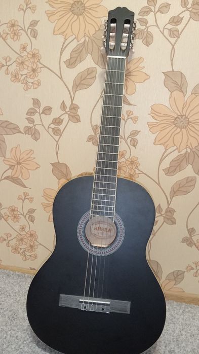 Класична гітара 6 струн