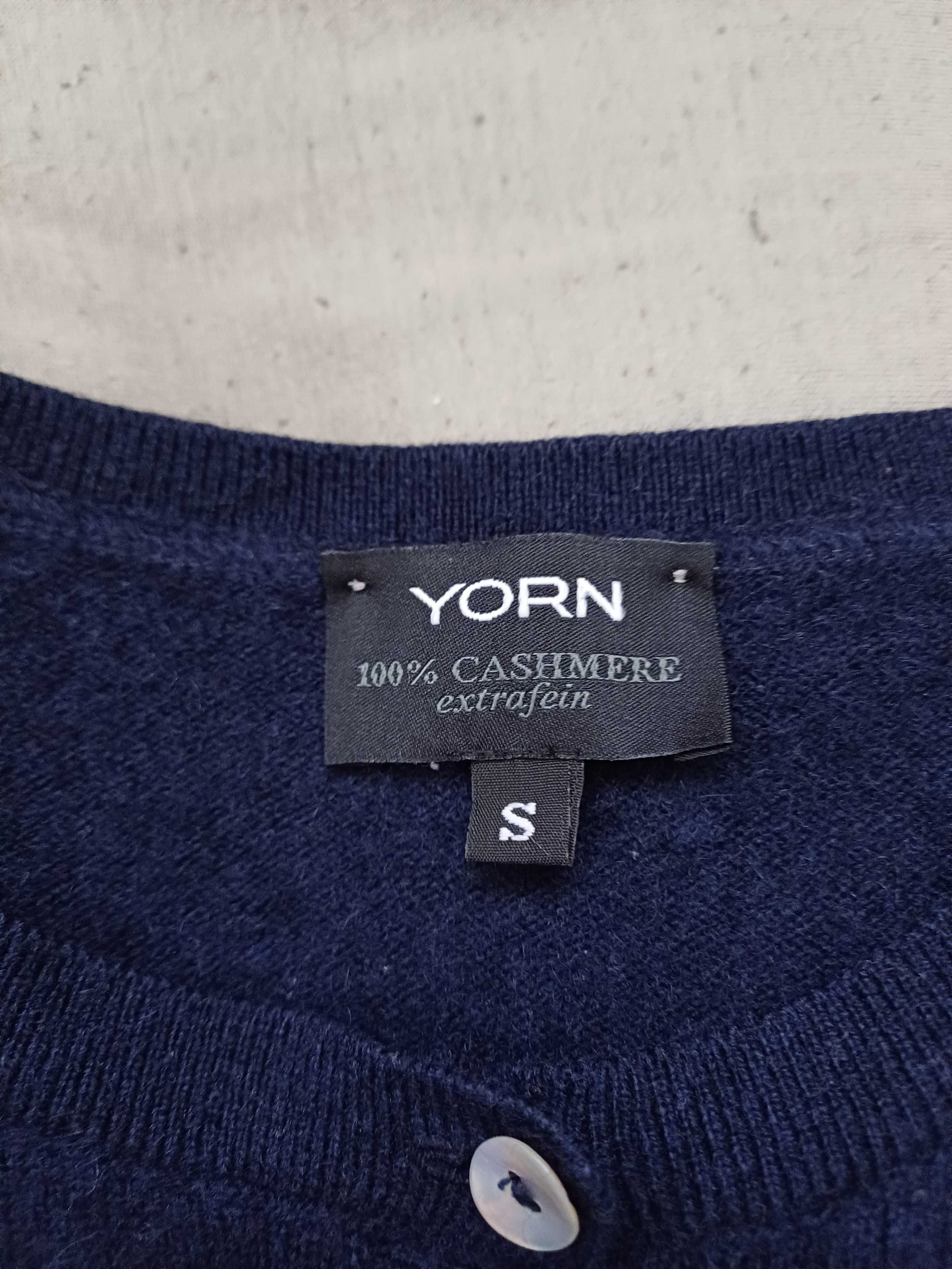 Kaszmirowy sweter zapinany na guziki YORN rozmiar S
