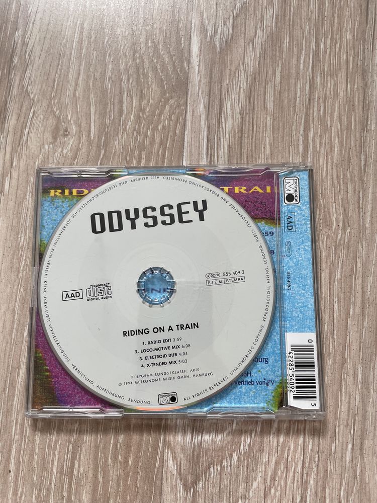 płyta CD singiel Odyssey Riding on a train