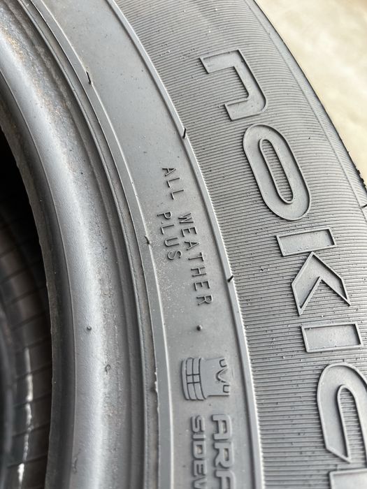 Шини 215/65 R16СNokian Snowproof резина бу зима цешка