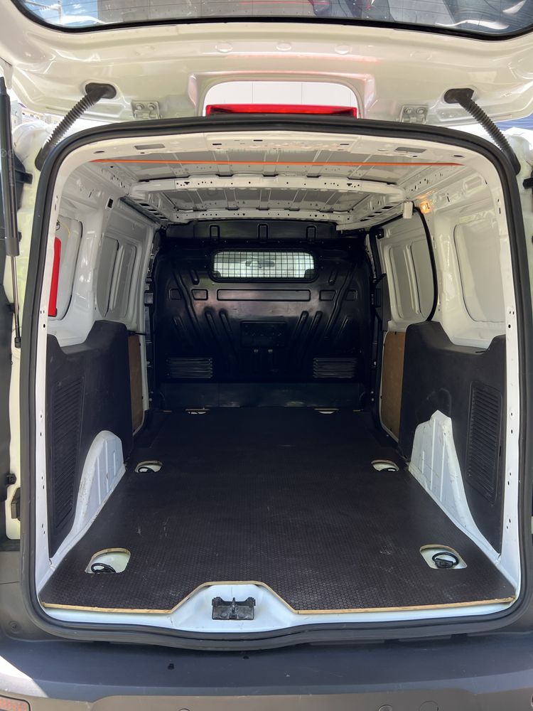 Ford transit conect  2015