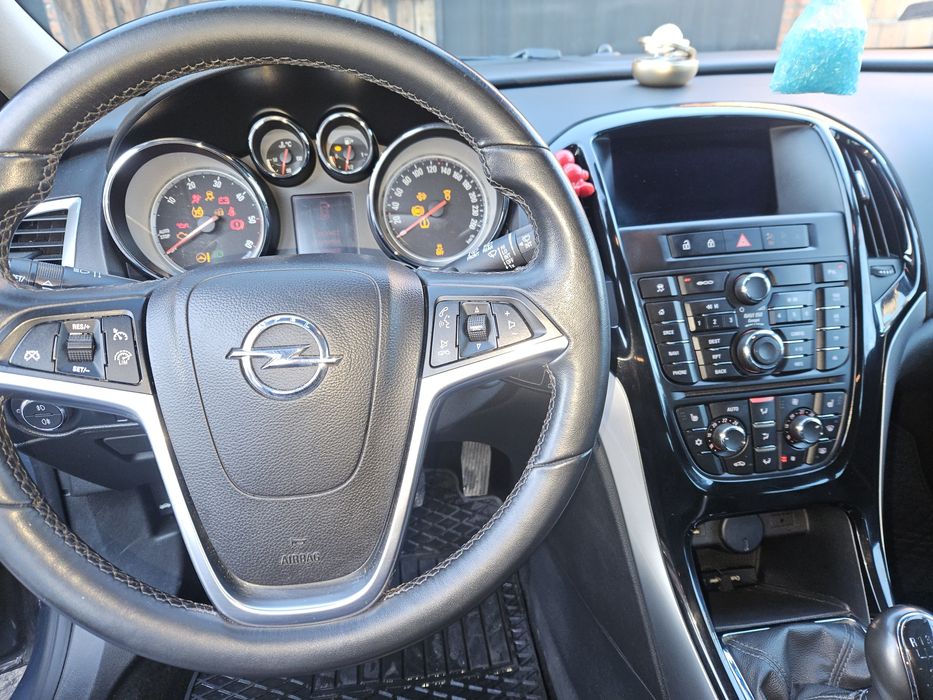 Opel Astra J Sports Tourer 1.6 CDTI