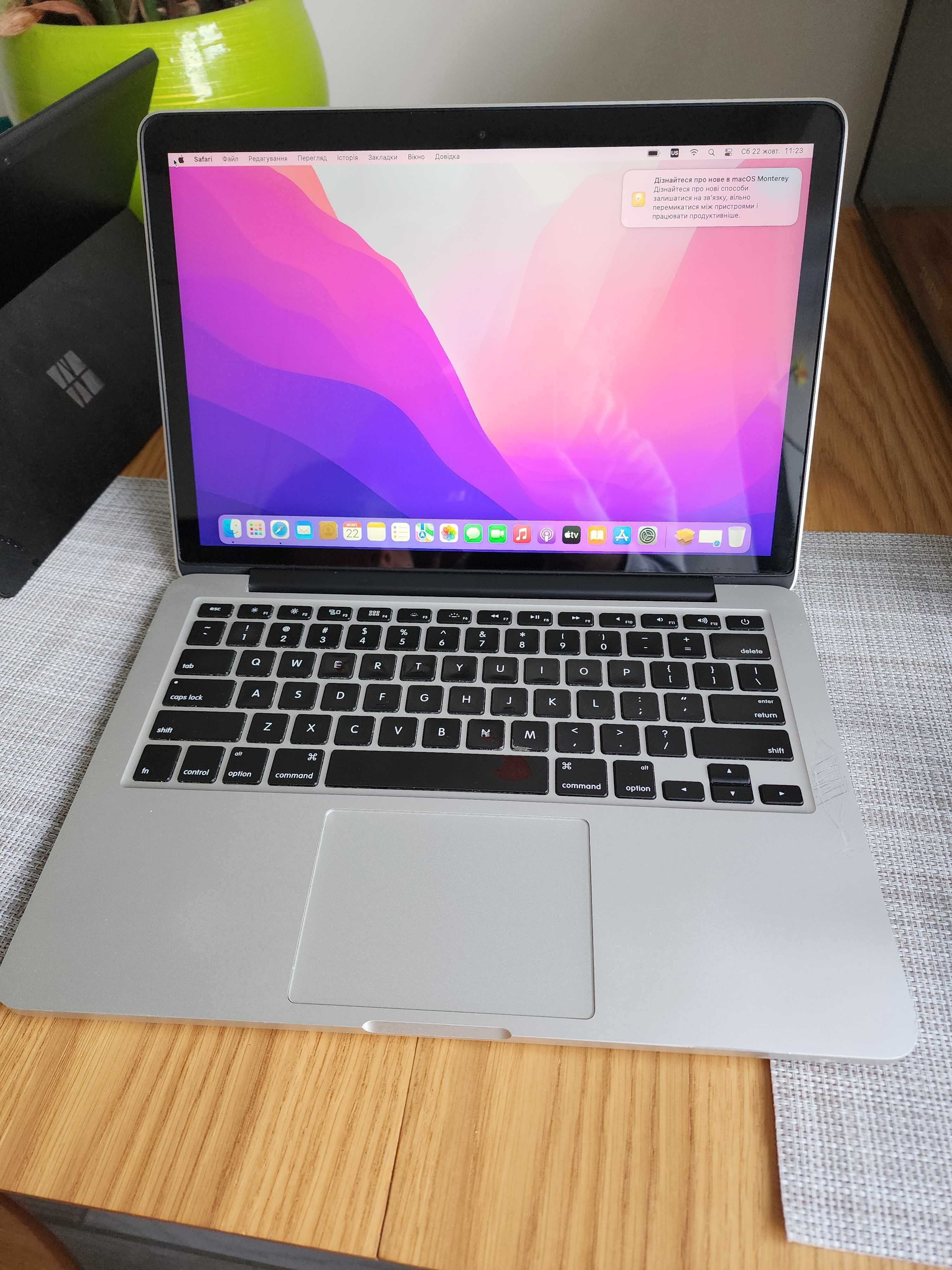 Apple A1502 MacBook Pro Retina 13.3" 2015 (A1502) 2560x1600