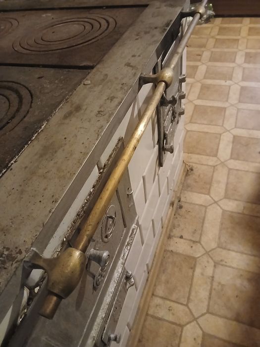 Tradycyjny piec kaflowy oryginal prl Masywny solidny dobry stan ozdoba