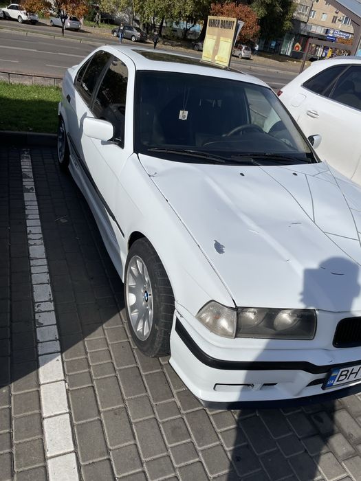 Продам BMW E36 мтех