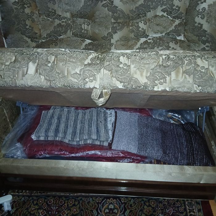 продам  мягкий диван уголок