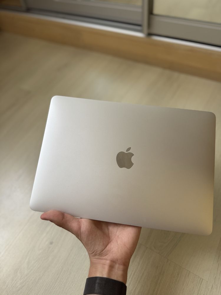 Macbook Air m1 8 256