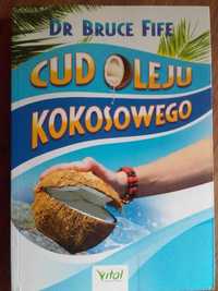 Olej kokosowy drugiej klasy o poj 13 kg oraz 2 x 15 kg  sprzedam.