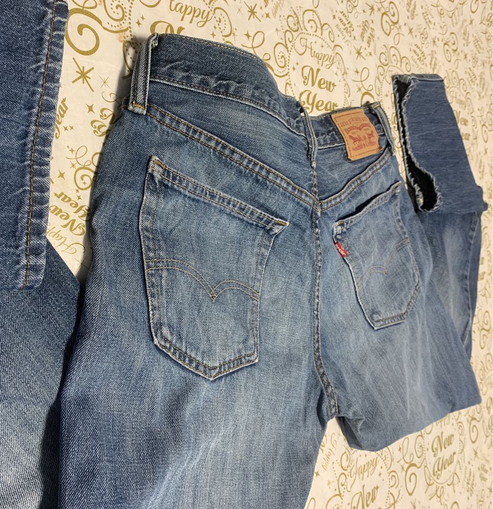 Джинси Levi's 504