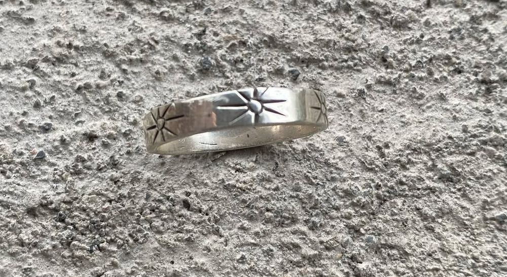 Каблучка жіноча стильна