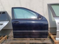 Mercedes W203 - Drzwi przód przednie prawe 359