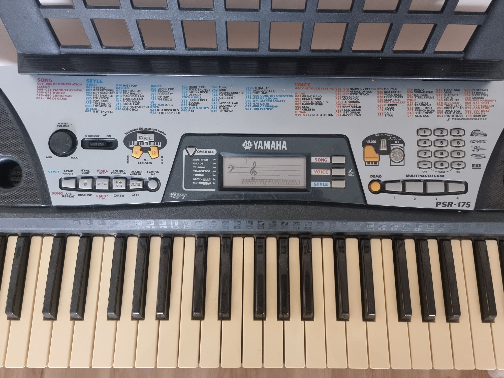 Piano órgão Yamaha PSR-175