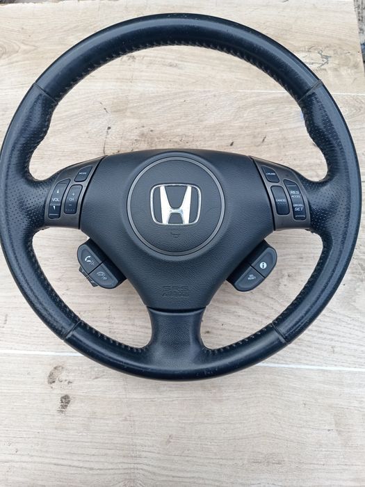 Продам руль на Honda Accord 7