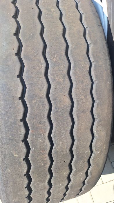 Good year k max 385 65 r 22.5