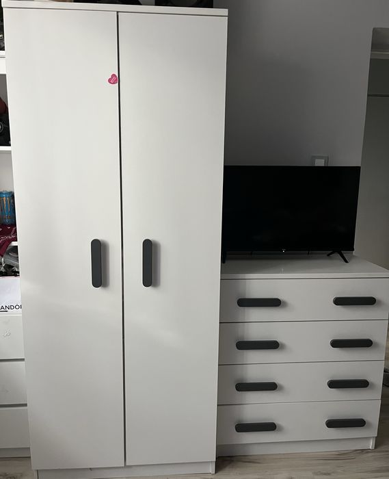 Zestaw mebli mlodzieżowych