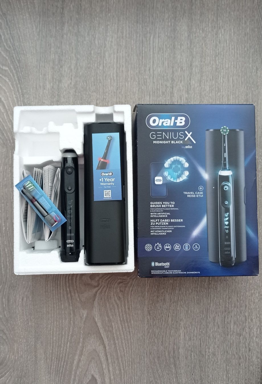 Зубная щётка электрическая Oral-B Genius X (D706.513.6X), новая.