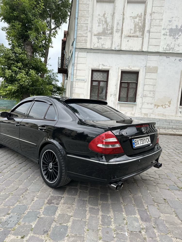 Mercedes Benz w211 e280