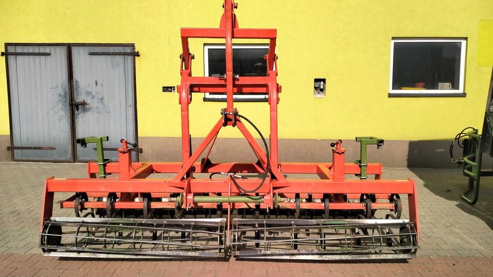 Agregat uprawowo siewny Agro-Masz 3m wał packer hydropak.