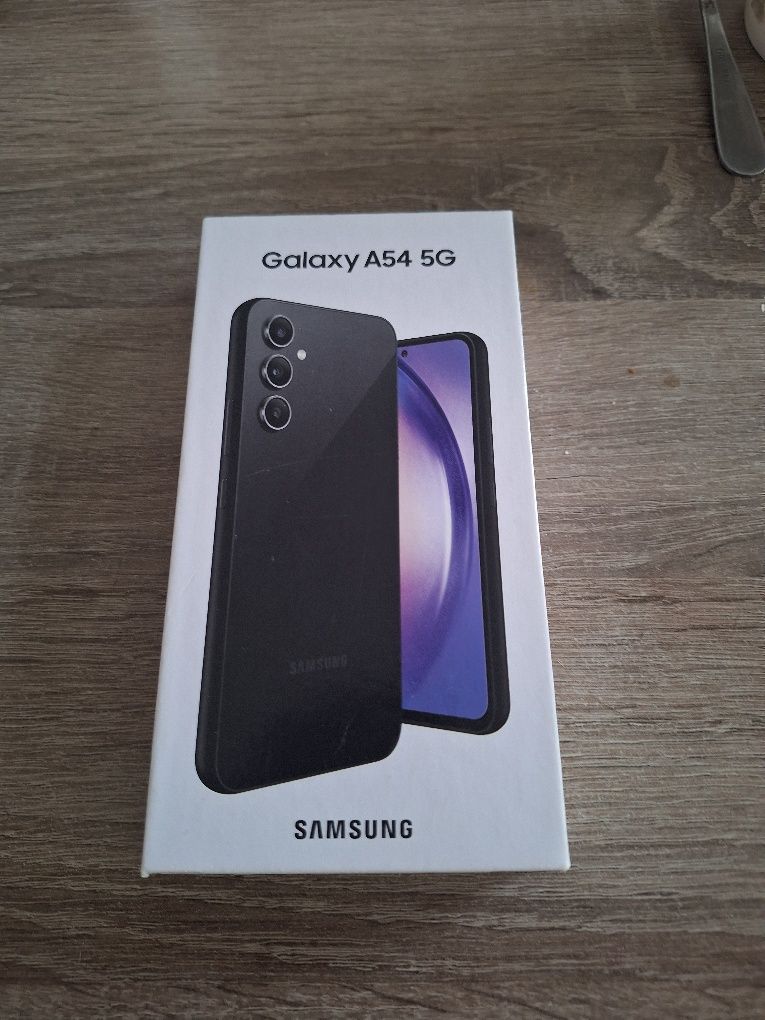 Samsung galaxy a54 5g (słuchawki do uszne i ładowarka w cenie)