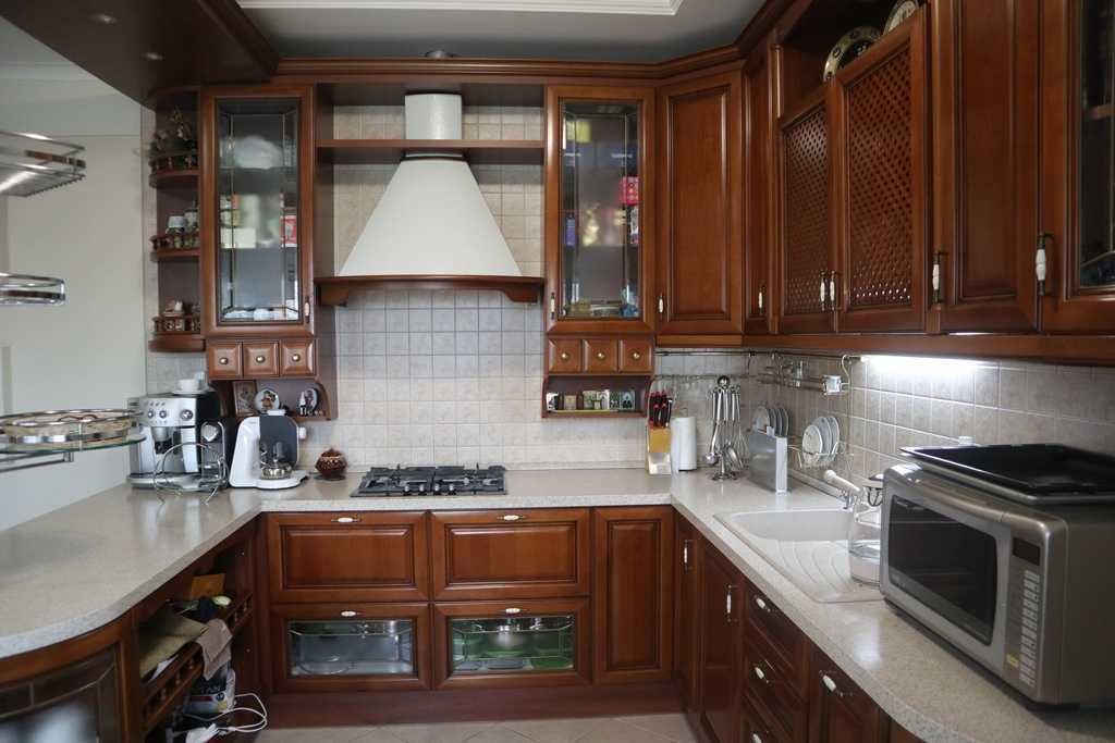 +СРОЧНАЯ ПРОДАЖА!  Капитальный дом п.Солнечный 195000 дол.