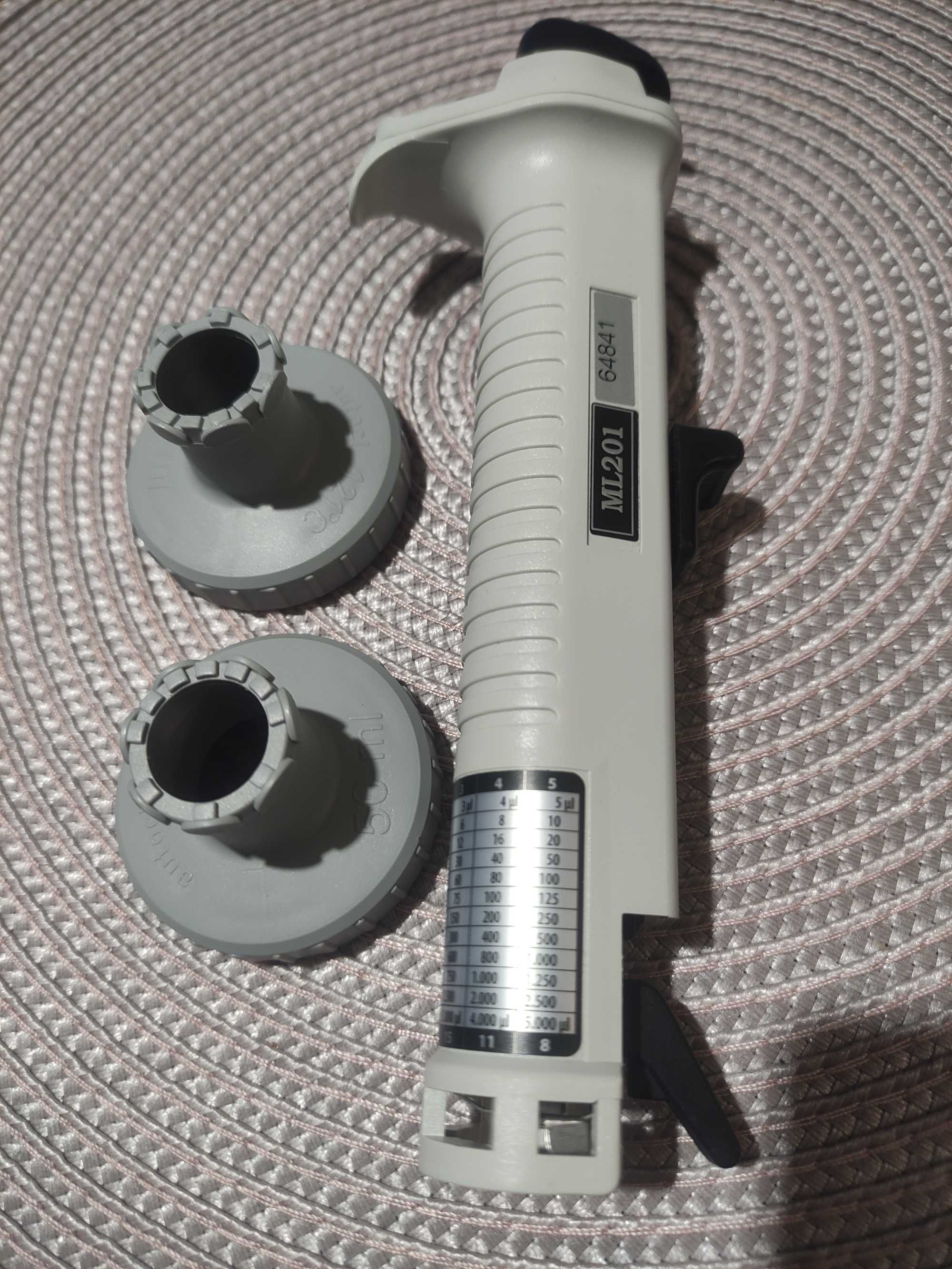 Dozownik strzykawkowy MINILAB 201 z adapterami do 50 ml - HTL