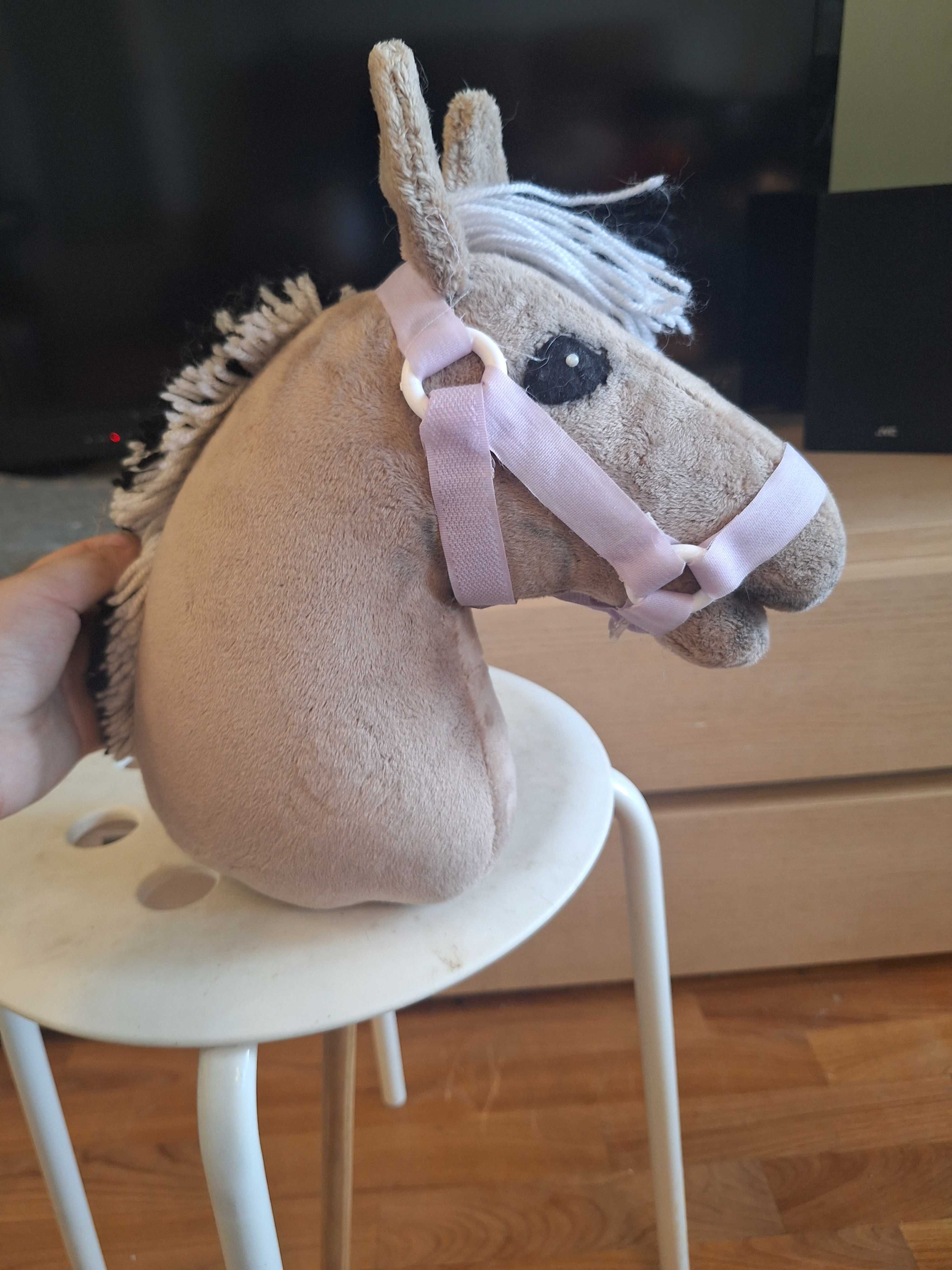 Hobby horse brązowy jasny