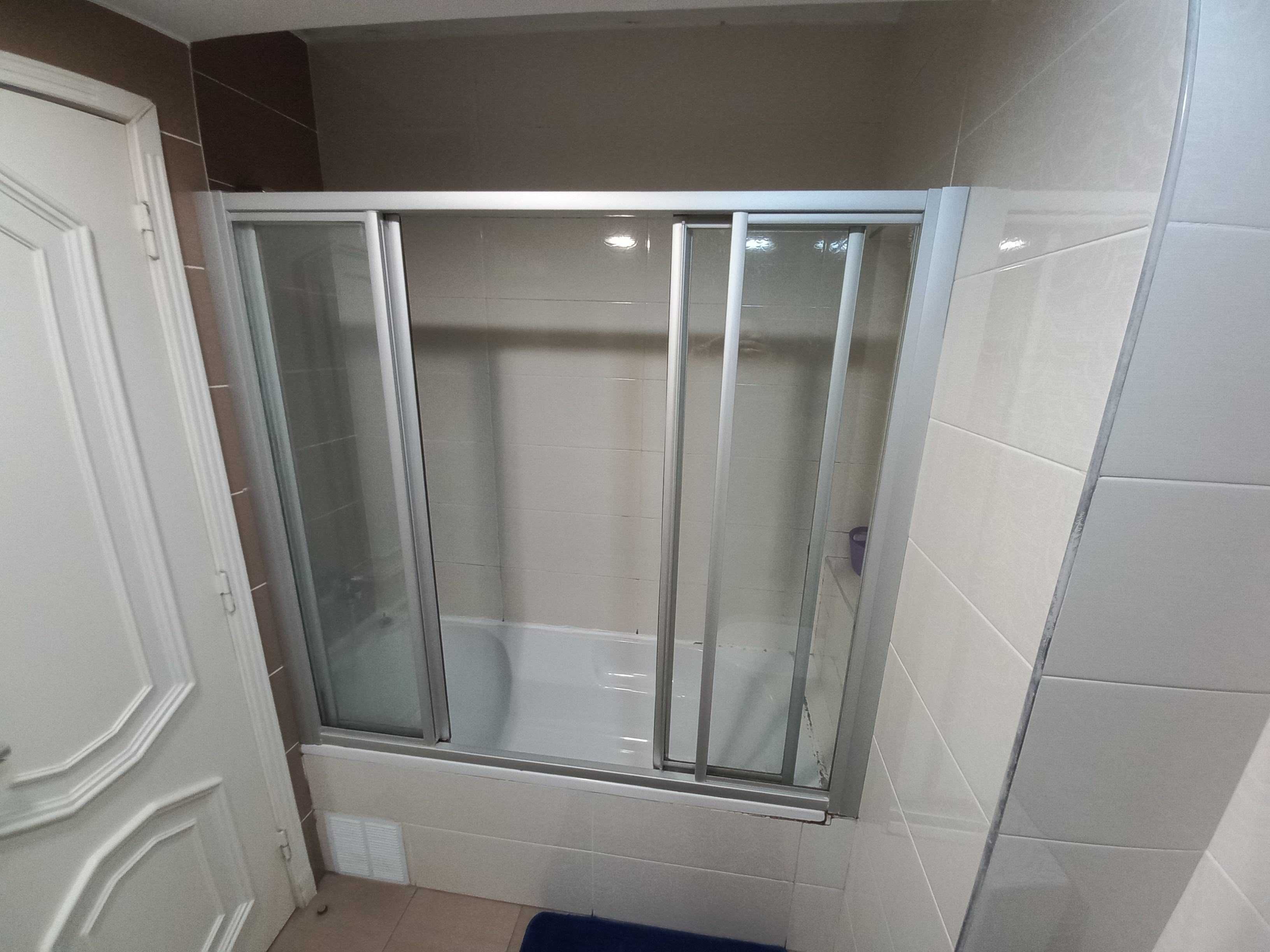Quarto com Cama de Casal | Campo Grande – Cidade Universitária