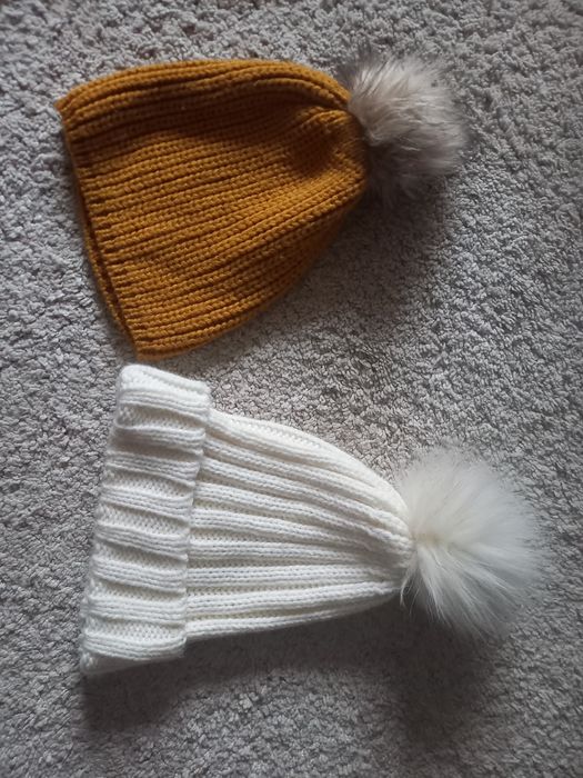 шапки ,шапочки для дівчинки