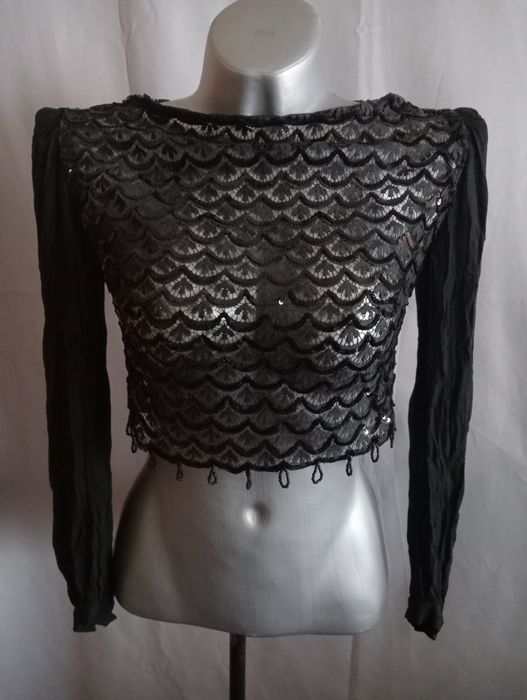 Bluzka koronkowa z cekinami