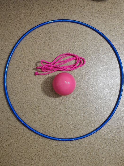 М’яч sasaki; скакалка sasaki; обруч pastorelli