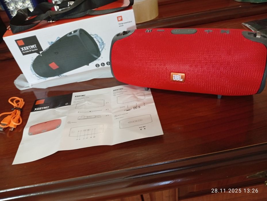 Велика вайфай колонка UBL Extreme куплена в Англії