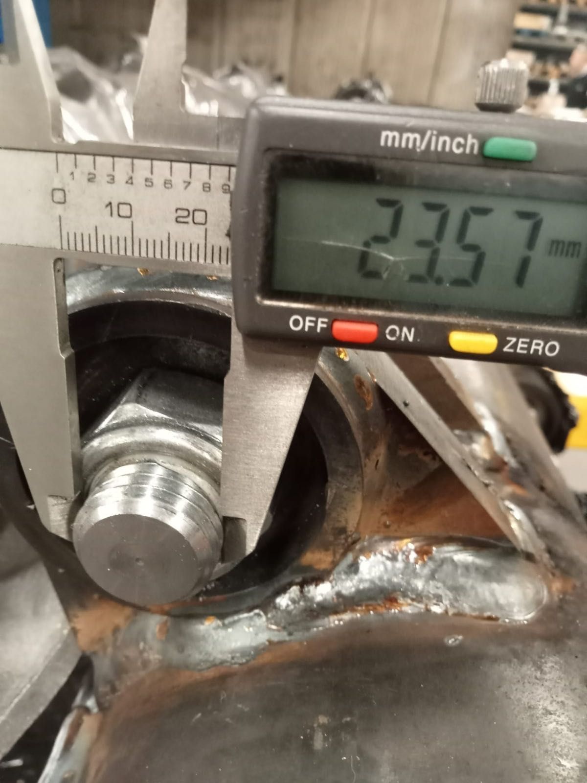 Mulczer hydrauliczny do koparki, koparko ładowarki, ładowarki GHEDINI