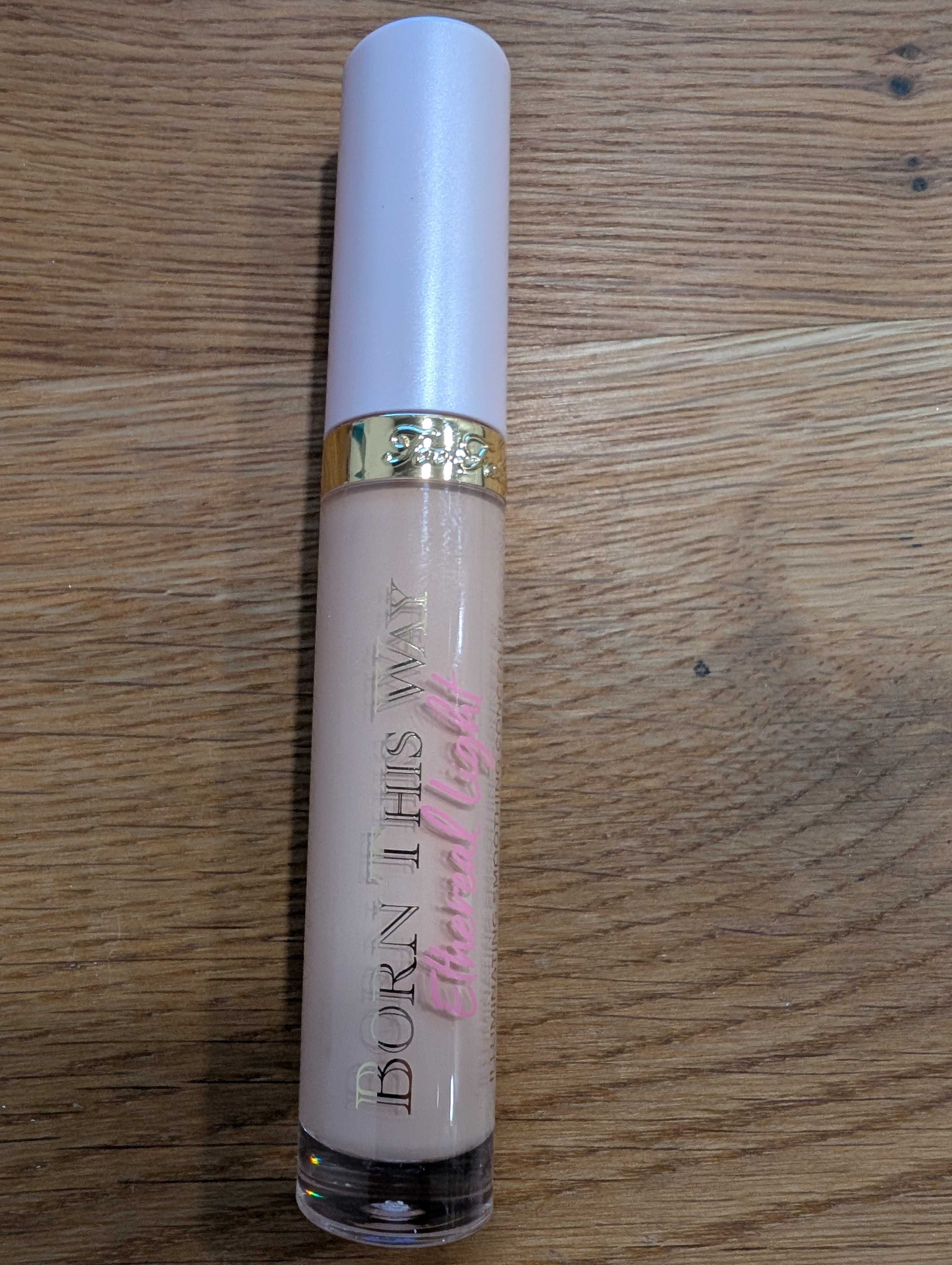 Korektor pod oczy - TOO FACED Ethernal Light, Graham Cracker