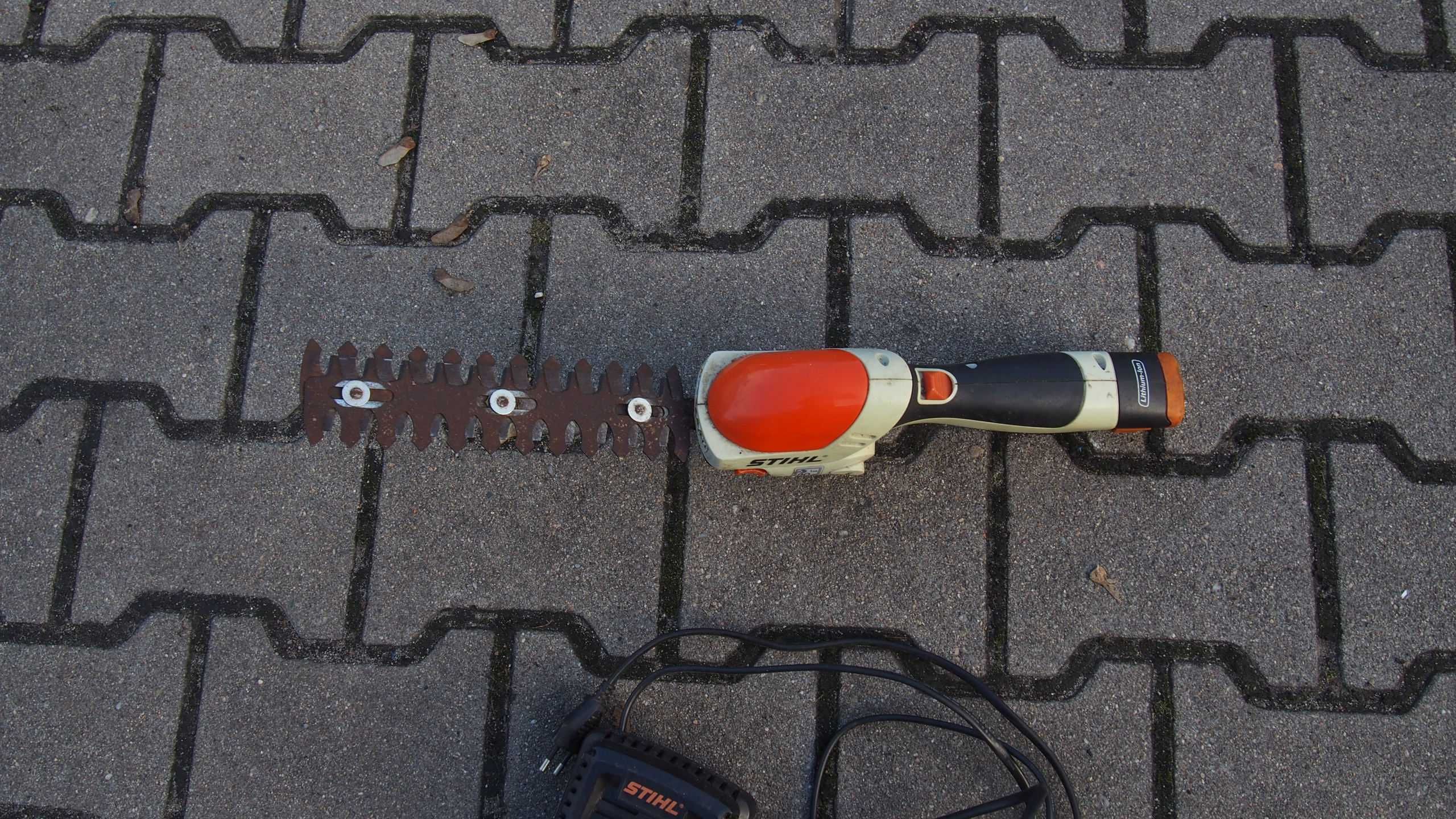 STIHL Hsa 25 Nożyce aku Akumulatorowe
