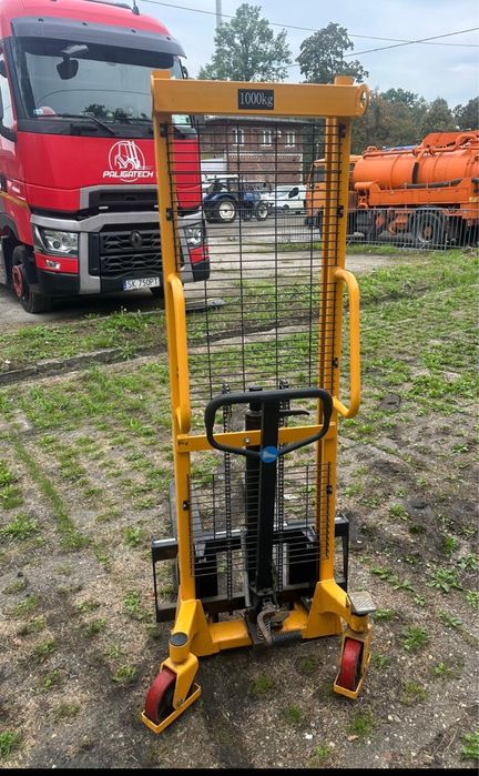 Wózek paletowy masztowy