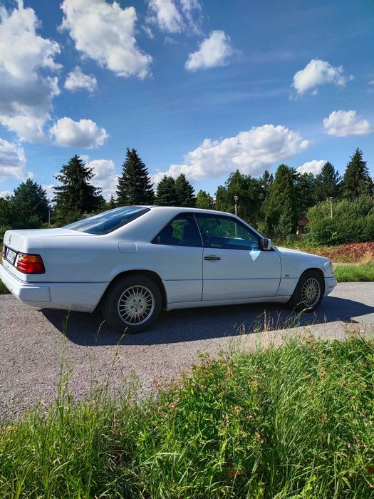 Mercedes W124 klasyk