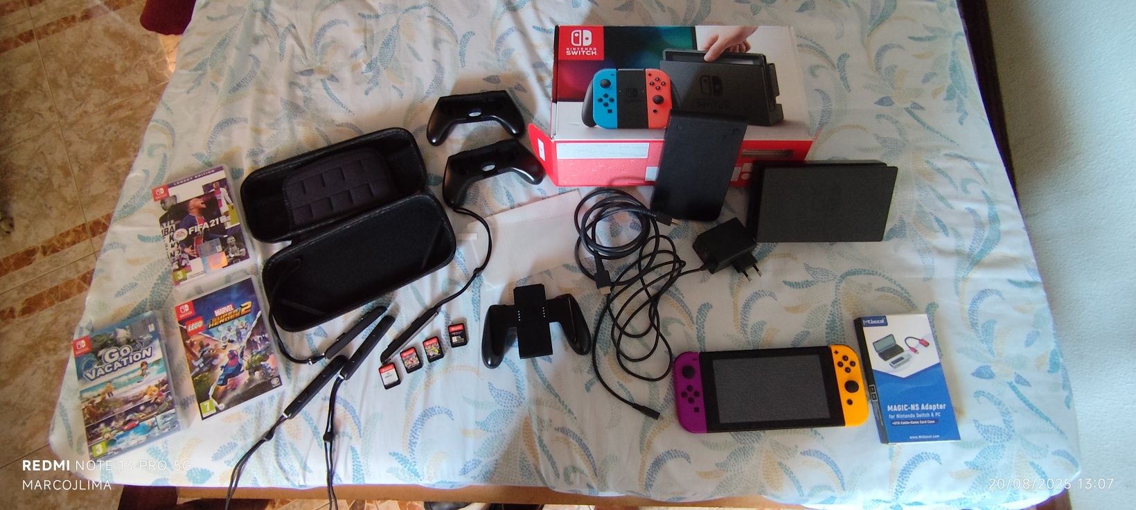 Nintendo Switch com 11 jogos e extras